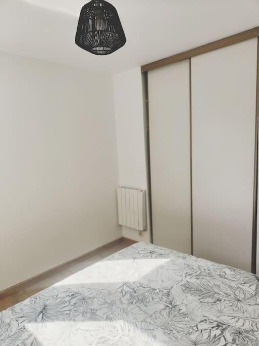 Apartamento Beau Duplex Familial Avec Jardin Cloture Douvaine Exterior foto